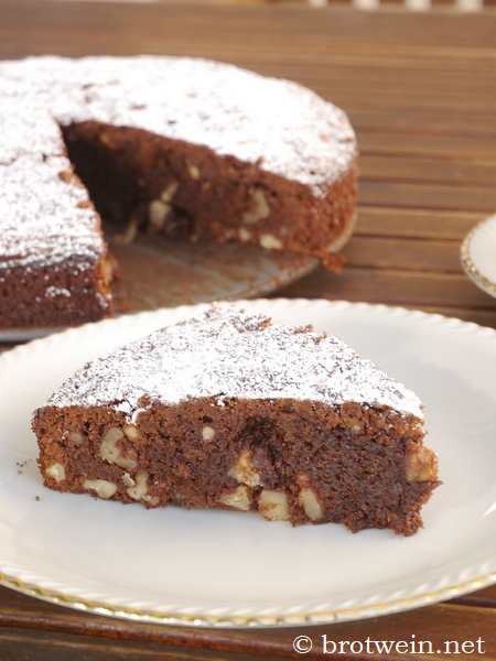 Walnuss-Schokoladenkuchen mit Grenobler Walnüssen - Brotwein