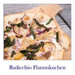 Flammkuchen mit Radicchio, Birne, Walnuss und Honig