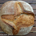 Brot: Landbrot mit Sauerteig Weizen-Dinkel-Roggen 50:30:20
