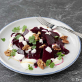 Rote Bete Salat mit Walnüssen und Joghurt