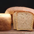 Brot: Toastbrot mit Weizen- und Dinkelmehl